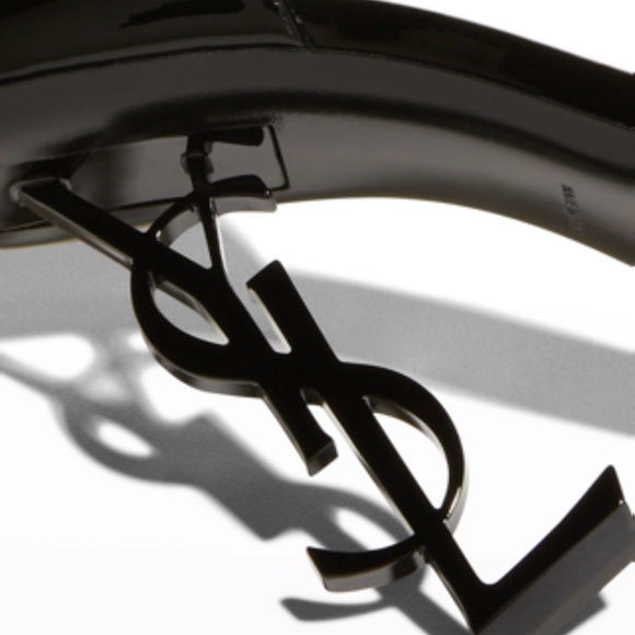 Yves Saint Laurent
Opyum YSL Logo-Heel Sandals with Black Hardware - Picture 2 of 5